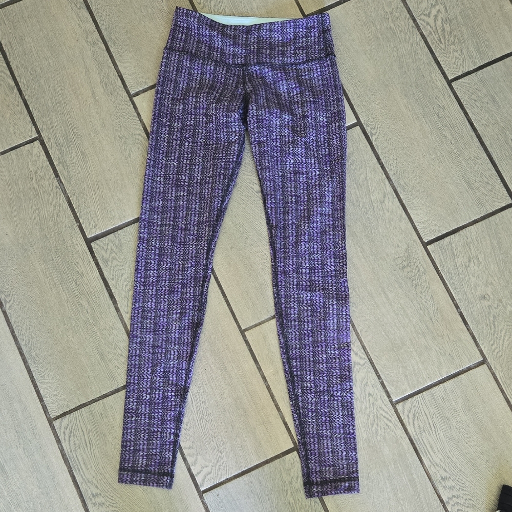Lululemon Full-Length‎ Purple Patterned Leggings Size 4 L18